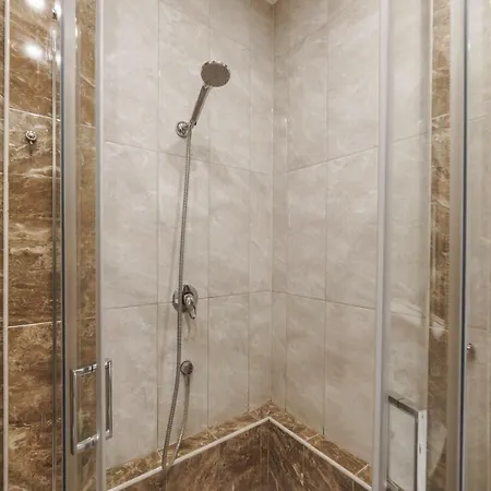 Apartment 5 Min To Arkadia Sea View *