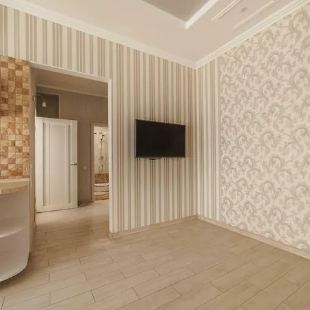 Apartment 5 Min To Arkadia Sea View Odesa