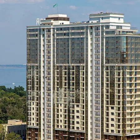 Apartment 5 Min To Arkadia Sea View Odesa